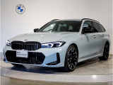 G21 318i Touring Mスポーツ 50thアニバーサリーリミテッドが入庫しました。ボディーカラーはブルックリングレーのお車です。