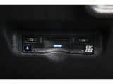 ETC機能に加え、渋滞回避支援や安全運転支援のサービスが受けられるETC2.0を装備!