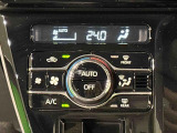 車内空調は&rdquo;AUTOエアコン&rdquo;にお任せ。運転に集中出来ますよ!