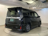 当社でご購入頂いた全ての車両はご納車前、エンジンオイル交換・ワイパーゴム・ブレーキ点検・調整・その他確認の上ご納車いたします。