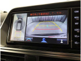 バックガイドモニターで、後方を確認しながら安心して駐車することができます。運転初心者も熟練者も必須の機能ですよ!