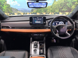 アウトランダー PHEV 2.4 P 4WD 