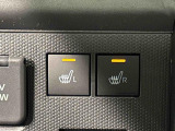 寒い日のドライブを快適にする運転席&助手席シートヒーターが付いてます。アクセサリーソケット(12V/120W)も装備されています。