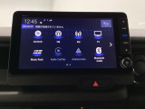 ホンダギャザーズメモリーナビ、フルセグ、DVD、CD再生にbluetoothのオーディオ機能が充実しています。