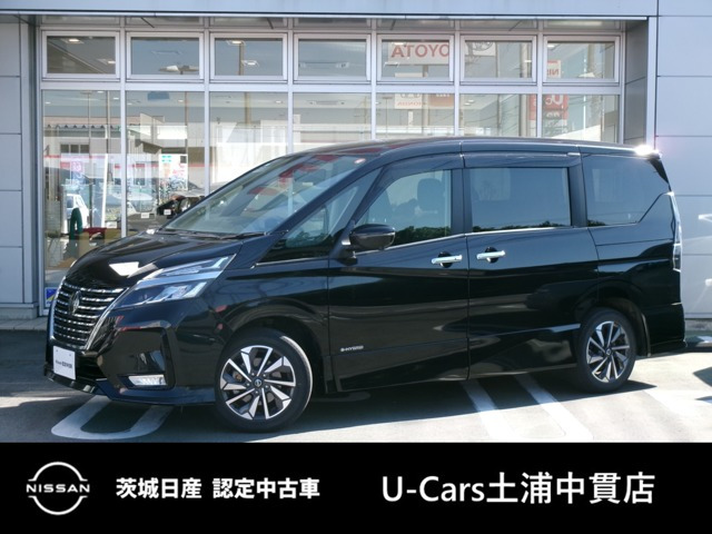 セレナ 2.0 ハイウェイスターV 