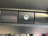 ◆ハンドル支援スイッチ◆車線中央付近を走行するようにステアリングを制御し、ハンドル操作を支援します。