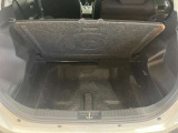 【ラゲージ】ラゲージスペースは上下2段階選択でき、ちょっとした背の高い荷物でも積載することができます!