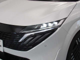 夜間走行の様々な局面に向けて、LEDヘッドランプで視認性をしっかり確保☆ハロゲンヘッドランプのおおよそ2倍の光量で、広範囲に明るくドライバーをサポートしてくれます。