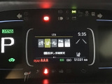 【トヨタセーフティセンス】走行中に前方の車両などを認識し、衝突しそうな時は警報とブレーキで衝突回避と被害軽減をアシストしてくれます♪