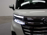 LEDヘッドランプ装備