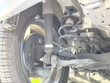 お車を安心してお乗りいただく為には、足回りの定期点検が欠かせません。サービスサポート(有償保証)では無料点検もご提供しており、安心のカーライフをお過ごしいただけるサポート体制が整っています。