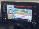 【パノラミックビューモニター】専用のカメラにより、上から見下ろしたような視点で360度クルマの周囲を確認することができます☆死角部分も確認しやすく、狭い場所での切り返しや駐車もスムーズに行えます。