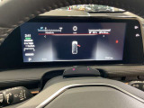多機能なメーターパネル、運転するのが楽しくなりそうですね