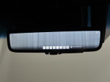 デジタルインナーミラー装備!車両後方のカメラの映像をデジタル補正で視認性を向上させてインナーミラー内に表示します♪視界を遮るものがなく、後席に同乗者がいても後方を確認しやすく安心です♪