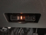 ETCを装備しています☆有料道路の料金所をノンストップで通過できてとても便利です☆高速道路のETC割引なども使えるのであるに越したことはない機能です!