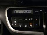 【オートエアコン】汗ばむ夏・ジメジメする梅雨時・冷え冷えする冬も快適☆♪ 簡単操作で、春夏秋冬 一年中快適です♪お好みの温度をセットするだけで、エアコンの風量などを自動でコントロールします♪☆