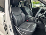 メルセデス・ベンツの定める厳しい基準をクリアしたお車のみをご案内させて頂きます。納車前整備はメーカー規定に基づき100項目以上にも及ぶ点検を熟練のメカニックによって行いご納車させて頂きます。