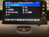 多機能と操作のしやすさを両立した、Honda CONNECT対応のナビディスプレーです。ETC2.0車載器もナビゲーション連動し、スマートフォン用Bluetoothユニット付きです。