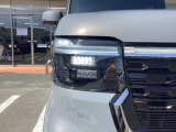 【ホンダカーズ鈴鹿 玉垣店】です。天候を気にせずじっくりご覧いただけます。