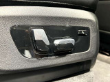 BMWを熟知したメカニックによる、360度の納車前点検。ドイツ本国と同様の教育・訓練を受けたメカニックが徹底的に点検、整備した後にお客様にお引渡しします。