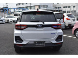まごころクリーニング施工後納車致します。1全席シートクリーニング2内容パネル汚れ落とし3エンジンルーム洗浄4アルミホイール洗浄5室内消臭、除菌、抗菌6ラッピング計6点を実施して清潔な状態でございます
