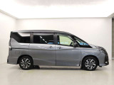 令和2年式 日産セレナ1.2e-PowerハイウェイスターG ダークメタルグレーメタリック ナビゲーション、地デジ、ETC 360&deg;ビューカメラ 両側電動スライドドアリアドア装備されています