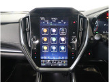 ■大型且つ高精細の11.6インチセンターインフォメーションディスプレイです。運転に必要な情報を瞬時に分かりやすく伝え、直感的な操作をサポートします。