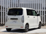 お支払いはホンダクレジットをご利用ください。運転免許所をご持参いただければ審査が可能です。また月々のお支払金額を抑えられるなど、メリットがいっぱいの据え置きクレジットもご用意しております。