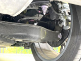 お車を安心してお乗りいただく為には、足回りの定期点検が欠かせません。サービスサポート(有償保証)では無料点検もご提供しており、安心のカーライフをお過ごしいただけるサポート体制が整っています。