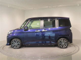 スーパーUVカット・IRカット機能付グリーンガラス(フロントドア・フロントクォーター)&UVカット機能付プライバシーガラス(リヤドア/リヤクォーター/バックドア)