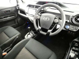 見通しのよいすっきりとした視界で、誰でも運転しやすいです。運転のしやすさは疲れにくさにも繋がりますよ♪