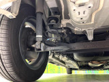 お車を安心してお乗りいただく為には、足回りの定期点検が欠かせません。サービスサポート(有償保証)では無料点検もご提供しており、安心のカーライフをお過ごしいただけるサポート体制が整っています。