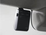 ◆ドライブレコーダー◆映像・音声などを記録する自動車用の装置です。 もしもの事故の際の記録はもちろん、旅行の際の思い出としてドライブの映像を楽しむことができます。