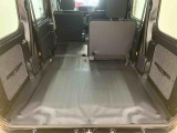 軽自動車はもちろん、乗用車、商用車、福祉車両や他銘柄のお車など、豊富なラインアップで取り揃えております。スタイルも走りも多彩なクルマの中から、お客様にぴったりの1台がきっと見つかります。