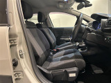 ◆LIBERALAは、輸入車選びの新たなスタイルを提案するインポート・セレクト・ブランドです。オーナー様となる方がクルマから直接感じる感性を第一にした、最良の一台との出会いをコーディネートいたします。