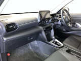 すっきりとしたデザインの内装は、さすがトヨタ車の上品さを感じます。