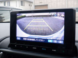 ◆バックモニター◆狭い場所や見難い場所での車庫入れが苦手な方は多いと思います、しかし!バックガイドモニターが付いているので安心♪