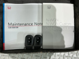 スマートキーは鍵をバッグに入れたままでもドアロックの開閉やエンジンのON・OFFができます。夜間や雨の日も鍵を探さなくて良いので便利です。