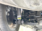 お車を安心してお乗りいただく為には、足回りの定期点検が欠かせません。サービスサポート(有償保証)では無料点検もご提供しており、安心のカーライフをお過ごしいただけるサポート体制が整っています。