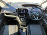 運転席周りの装備がご覧いただけます。展示場では実際にシートに座って確認していただけます。