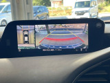 【360&deg;ビューモニター】専用のカメラにより、上から見下ろしたような視点で360度クルマの周囲を確認することができます☆死角部分も確認しやすく、狭い場所での切り返しや駐車もスムーズに行えます。