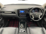 アウトランダーPHEV 2.0 G プレミアムパッケージ 4WD 修復歴無し