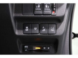 ホンダセンシング搭載!誤発進抑制機能・路外逸脱抑制機能・歩行者事故低減ステアリング・車線維持支援システム・先進車発進お知らせ機能など多彩な先進安全機能でより安全で快適なドライブを支援します。