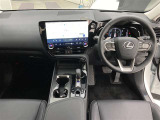 YouTubeにお車の紹介動画を掲載しております。画像ではわかりにくい細かなところまでご紹介♪ご視聴用URLはお問い合わせください。