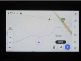 直感的に操作出来るナビゲーションを搭載。ルート案内が分かりやすく、運転中のストレスを軽減します。目的地までスムーズに導いてくれる、実用性の高い装備です。