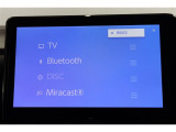 Bluetoothオーディオ再生、地デジ(フルセグ)対応。CD・DVDプレイヤーも装着しています☆