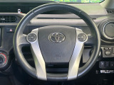 【純正革巻きステアリング】上質な革を使用することで、手にしっかり馴染みとても運転しやすいハンドルです♪