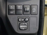 スマートアシストの安全装備がついております!衝突軽減ブレーキやペダル踏み間違い抑制機能などが備わっておりますので安心ですね☆詳しくはスタッフにお尋ねください(^^♪
