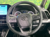 【純正革巻きステアリング】上質な革を使用することで、手にしっかり馴染みとても運転しやすいハンドルです♪