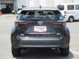 国家整備資格を取得しておりますメカニックが、大切なお客様のお車をご納車に向けて整備致します♪